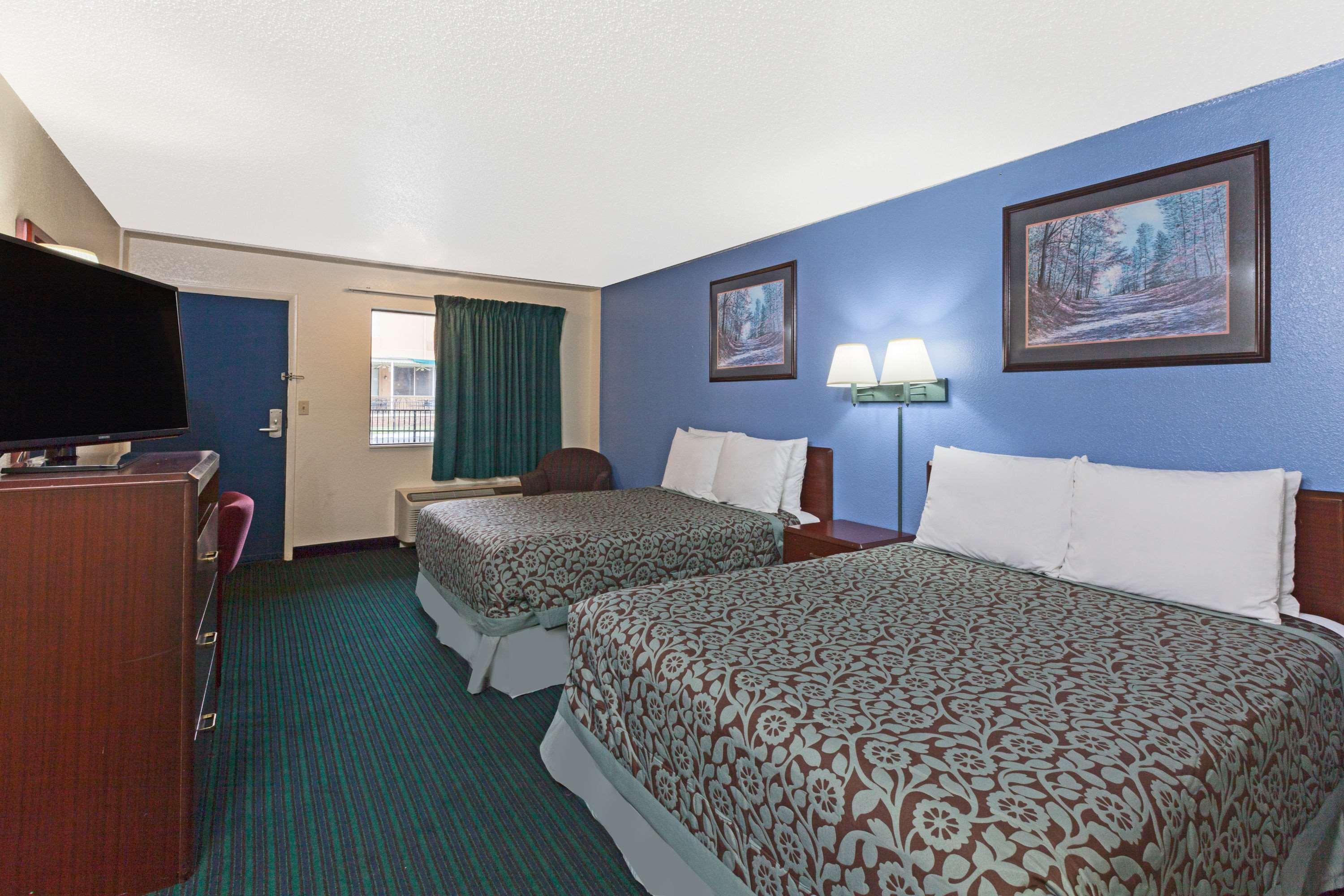 Days Inn By Wyndham Oklahoma City Fairground Exterior foto